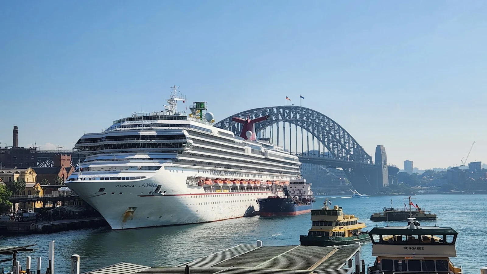 Cruise ship docked at the Sydney passenger terminal beside the Harbour Bridge